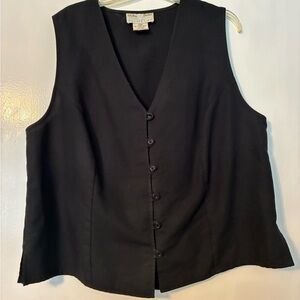 Delta Burke Black Button-Front V-Neck Vest